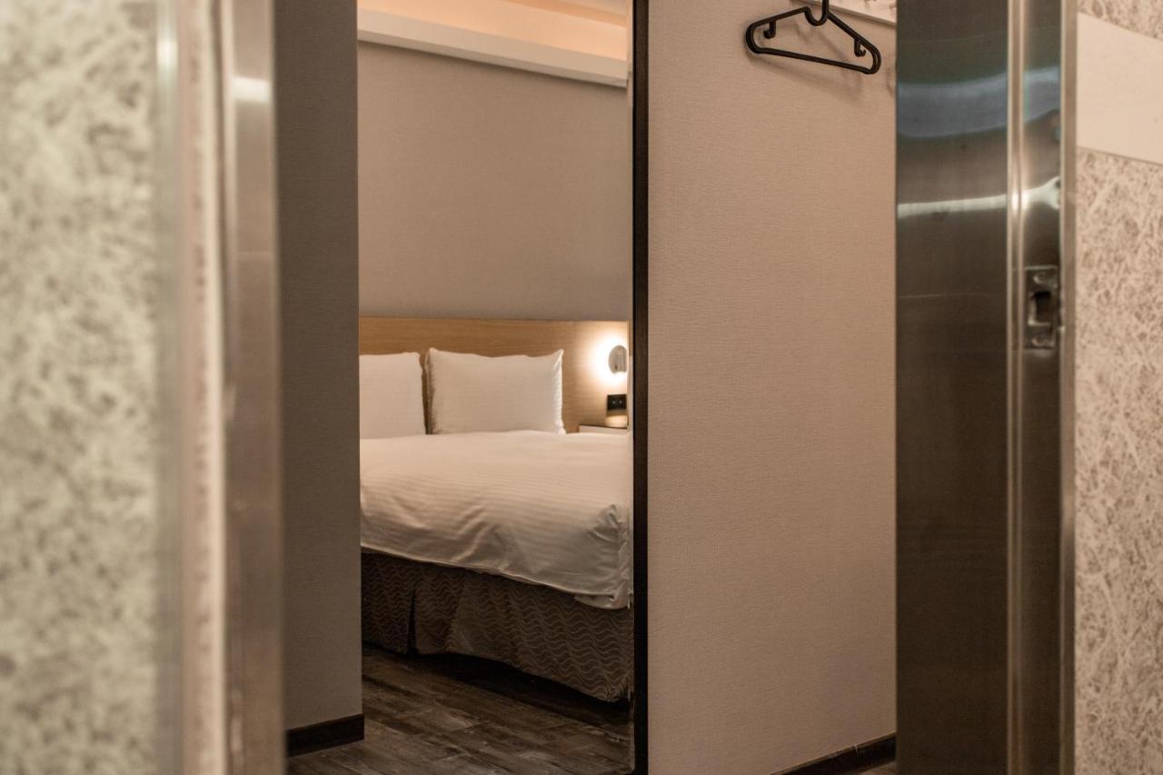 Hub Hotel טוצ'נג מראה חיצוני תמונה