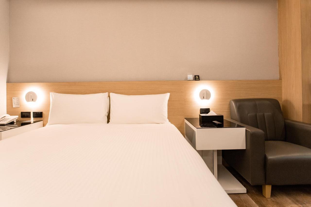 Hub Hotel טוצ'נג מראה חיצוני תמונה