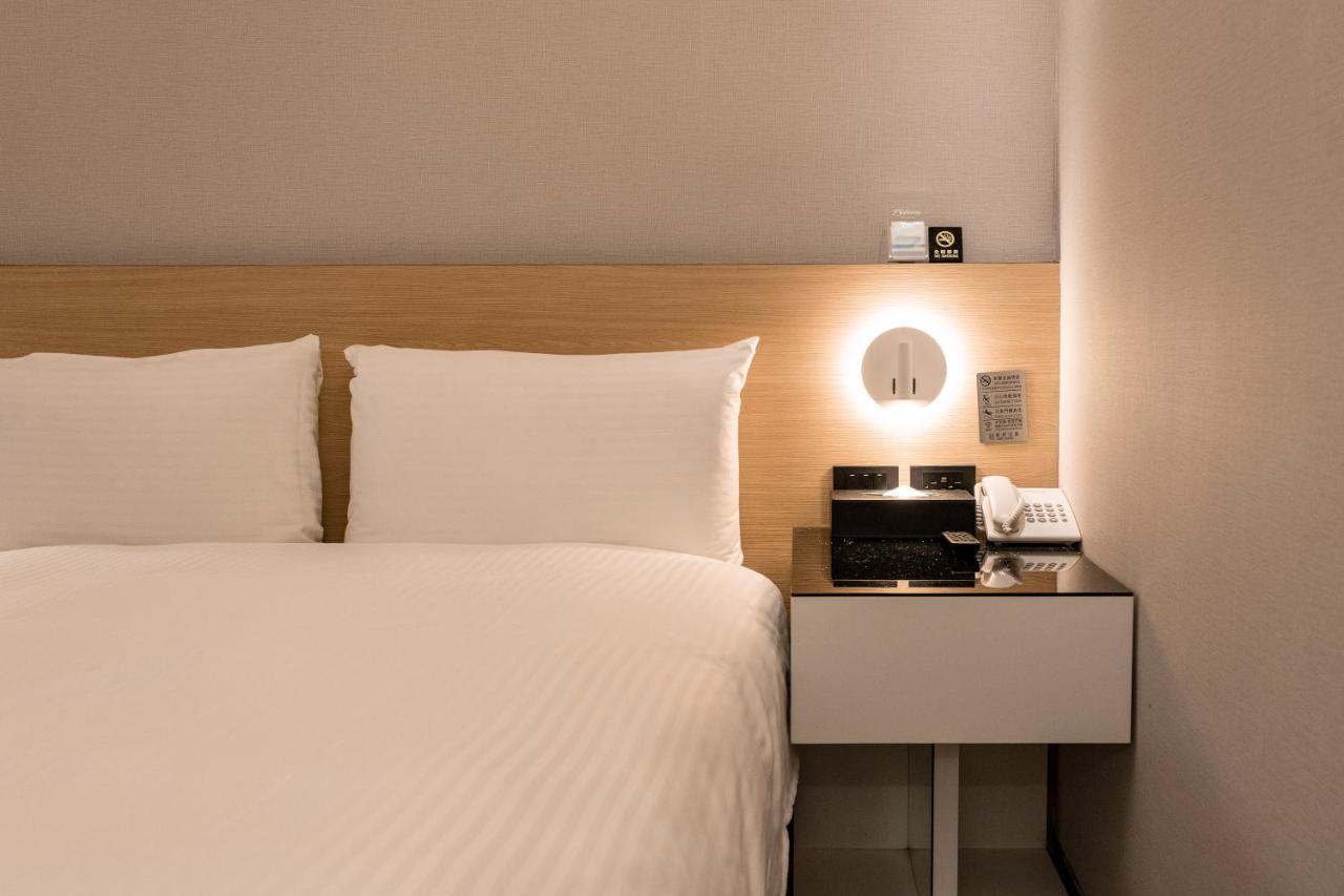 Hub Hotel טוצ'נג מראה חיצוני תמונה